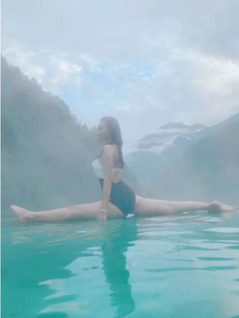 东湖公园 一字马瑜伽老师